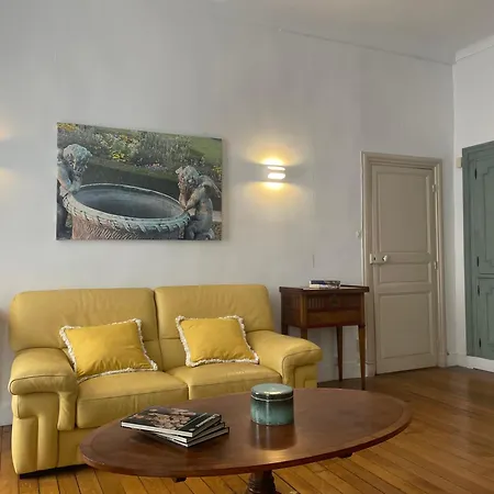 Rue Royale Frühstückspension Versailles